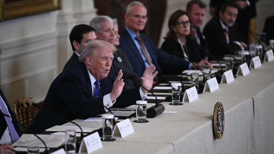 Trump: “Vamos a hacer algo con Groenlandia, les guste o no, porque si no lo hacemos, Rusia o China la van a tomar”