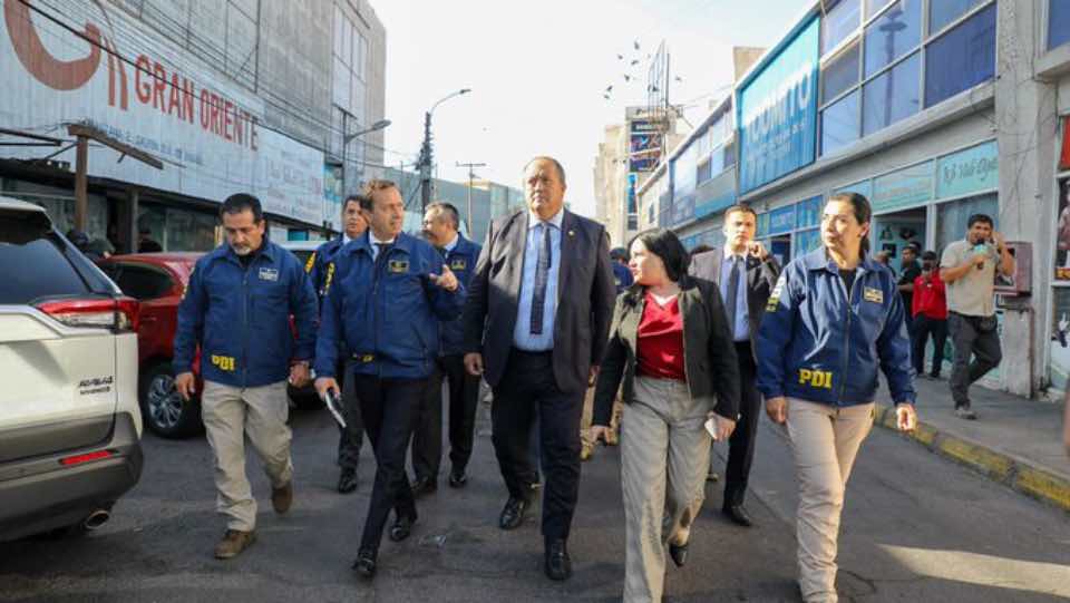 Chile desarticula banda liderada por chinos tras millonaria estafa a estadounidenses