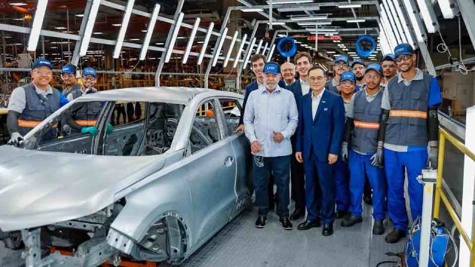 Lula califica a China como el “mejor socio” de Brasil al inaugurar planta automotriz con Changan