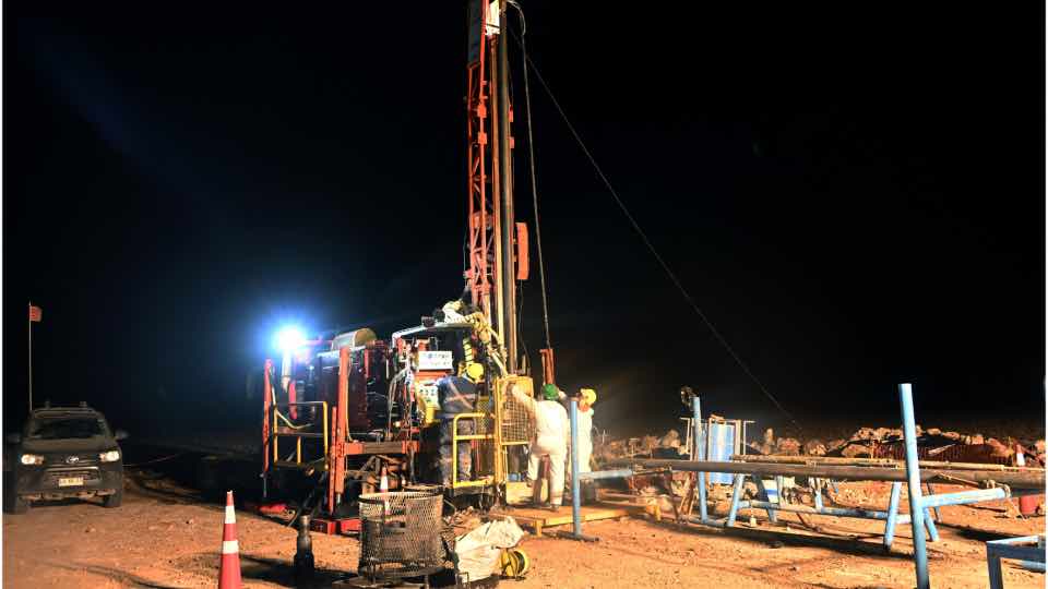 Empresas chinas en América Latina enfrentan riesgos operativos por conflictos heredados y debilidad estatal