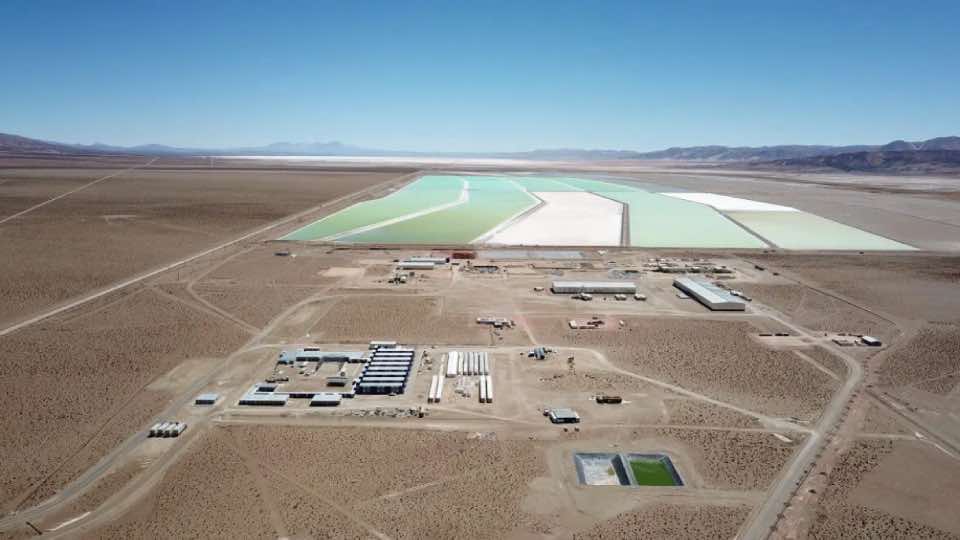 Argentina aprueba incentivos para mina de litio de china Ganfeng por US$ 1.240 millones