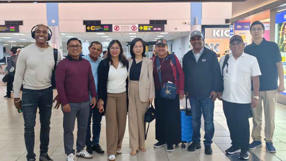 Delegación parlamentaria de Panamá viaja a China en medio de tensiones por flota marítima