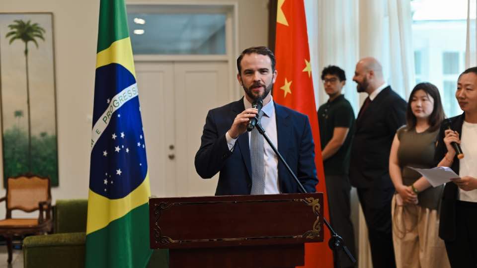 Brasil abre oficina aduanera en China para desburocratizar comercio y atraer inversiones