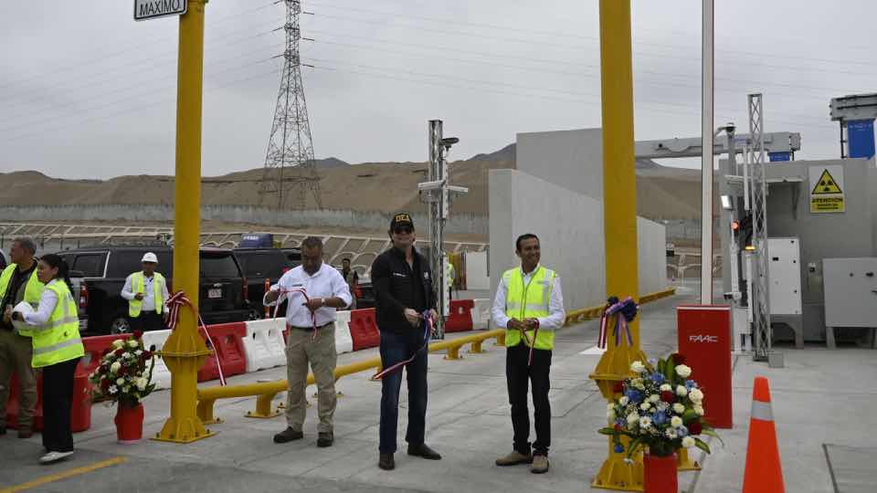 EEUU dona escáneres al puerto peruano de Chancay, operado por firma china, para reforzar seguridad