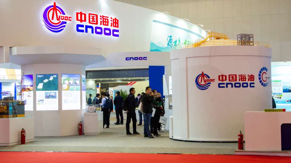 Petrolera china CNOOC aplicará inteligencia artificial en megacampo petrolero Búzios en Brasil, según reporte