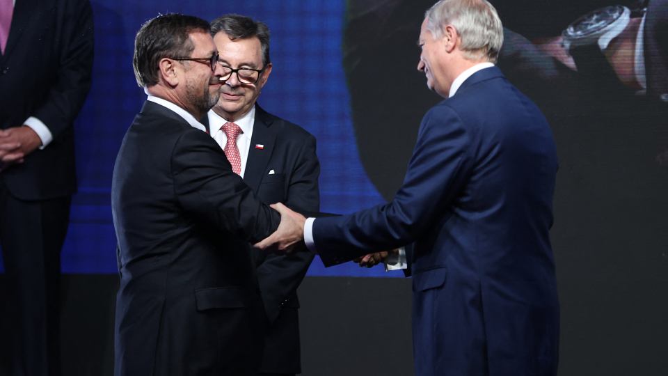 Chile busca impulsar su desarrollo tecnológico mediante la profundización de alianzas estratégicas con China