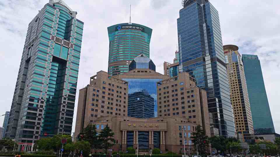 El banco central de China se compromete a realizar un ajuste oportuno de las herramientas de política monetaria